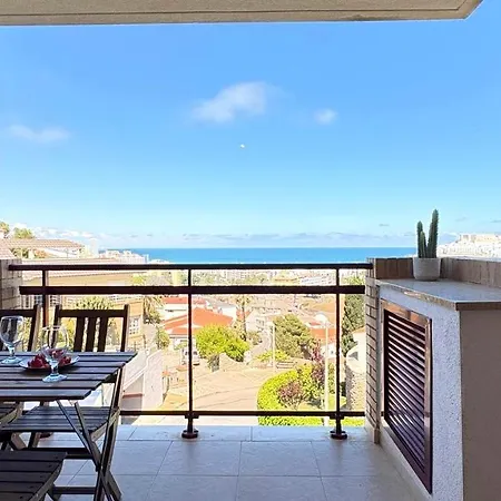Coral Apartment *